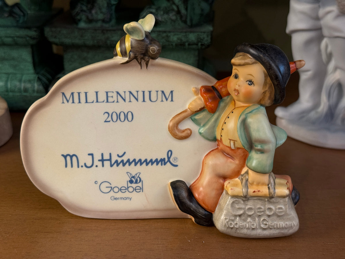 Hummel Merry Wanderer Plaque 900