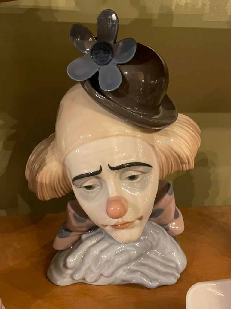 Lladro Pensive Clown 5130